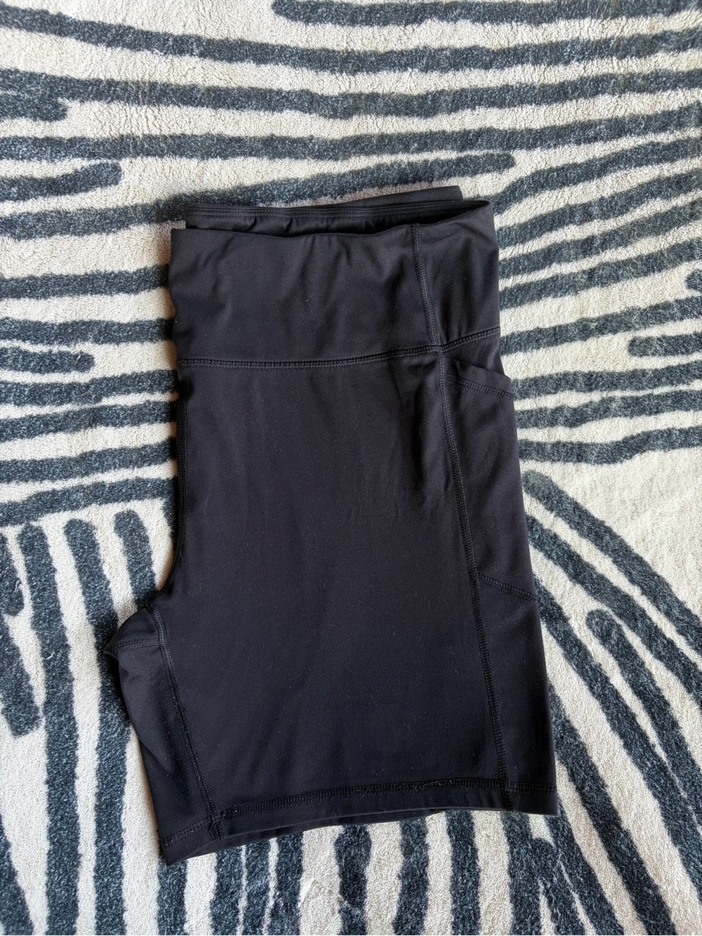 Avia High-Waisted Biker Shorts Women’s XXXL 22 Black With Pockets